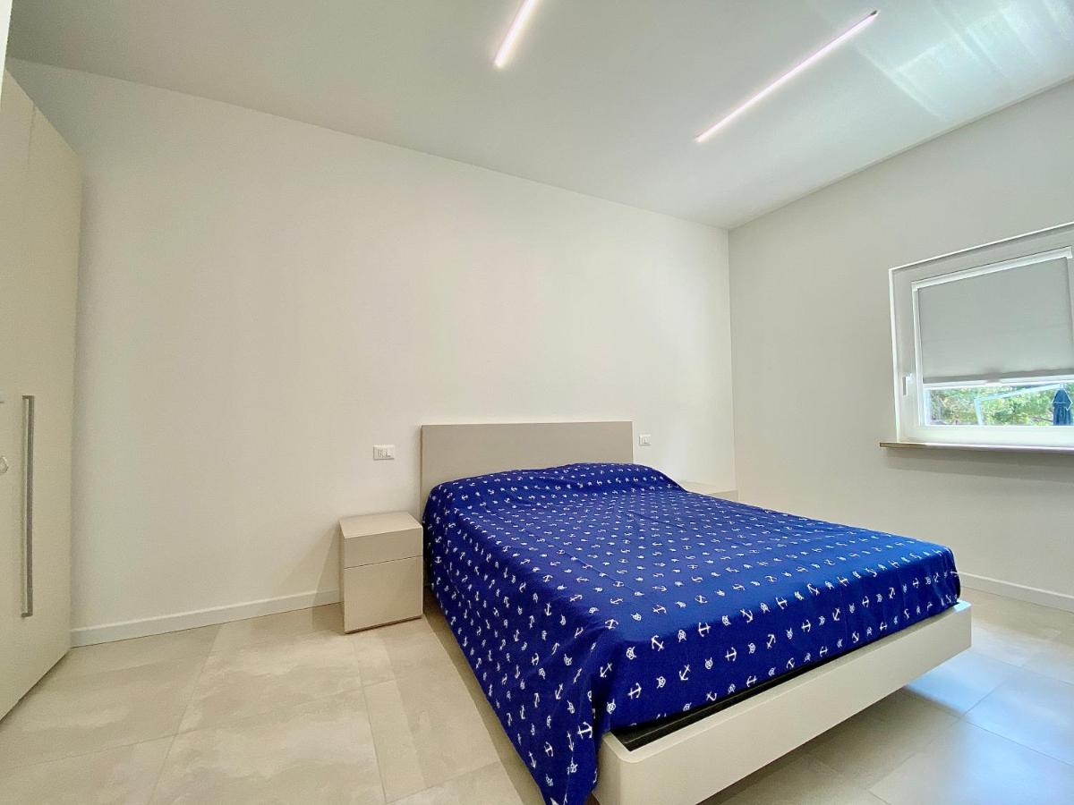 Em Apartments Lignano Sabbiadoro Ngoại thất bức ảnh
