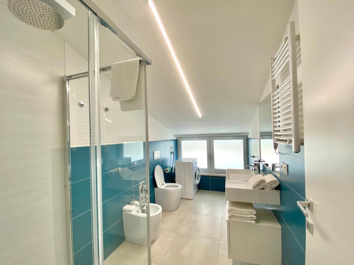 Em Apartments Lignano Sabbiadoro Ngoại thất bức ảnh